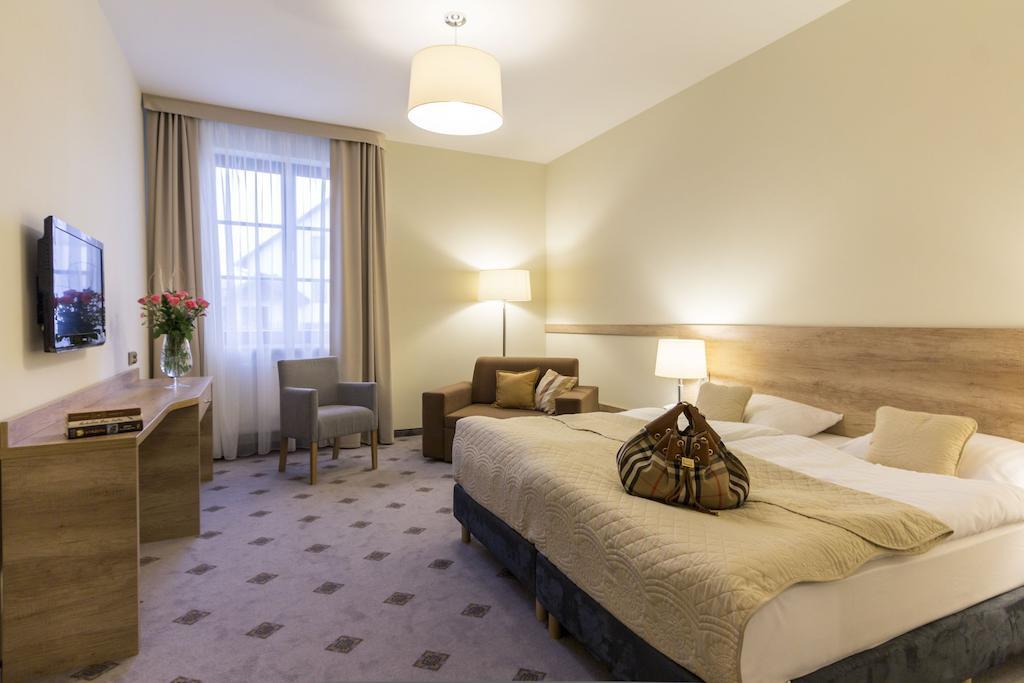 Hotel Notabene Свидник Номер фото